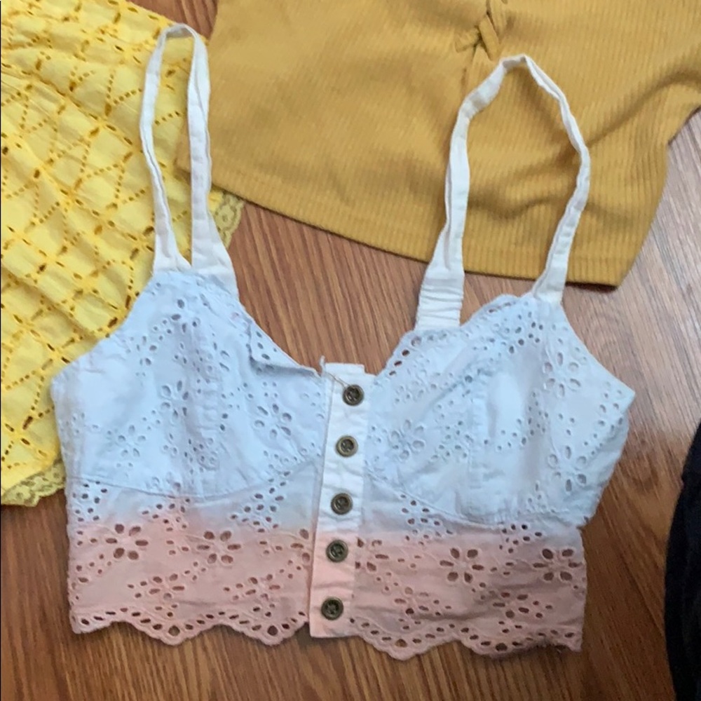 Crop Top Bundle - Picture 4 of 5